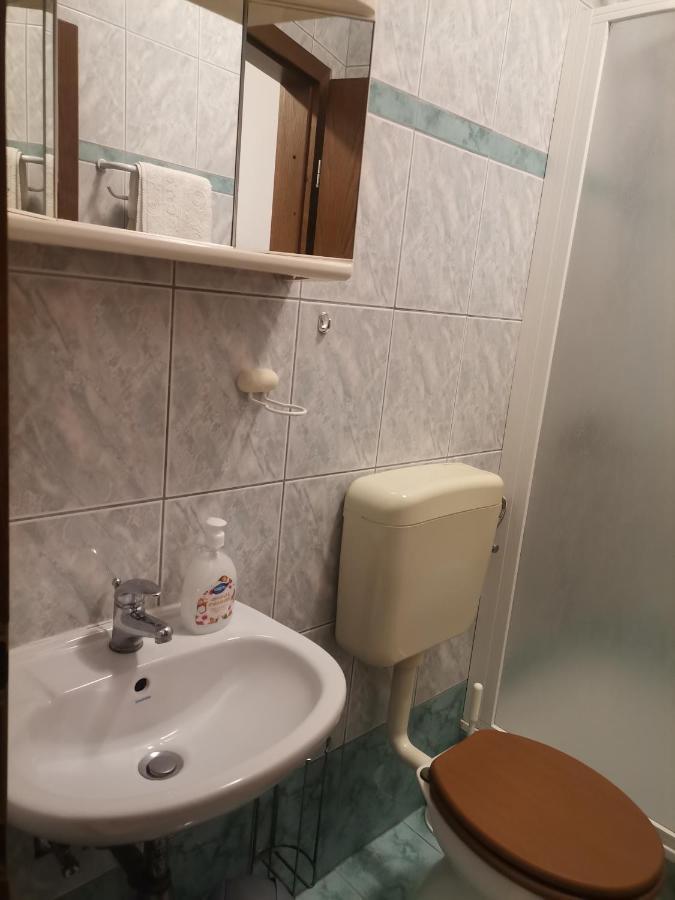 Apartments Petrica Malinska Zewnętrze zdjęcie