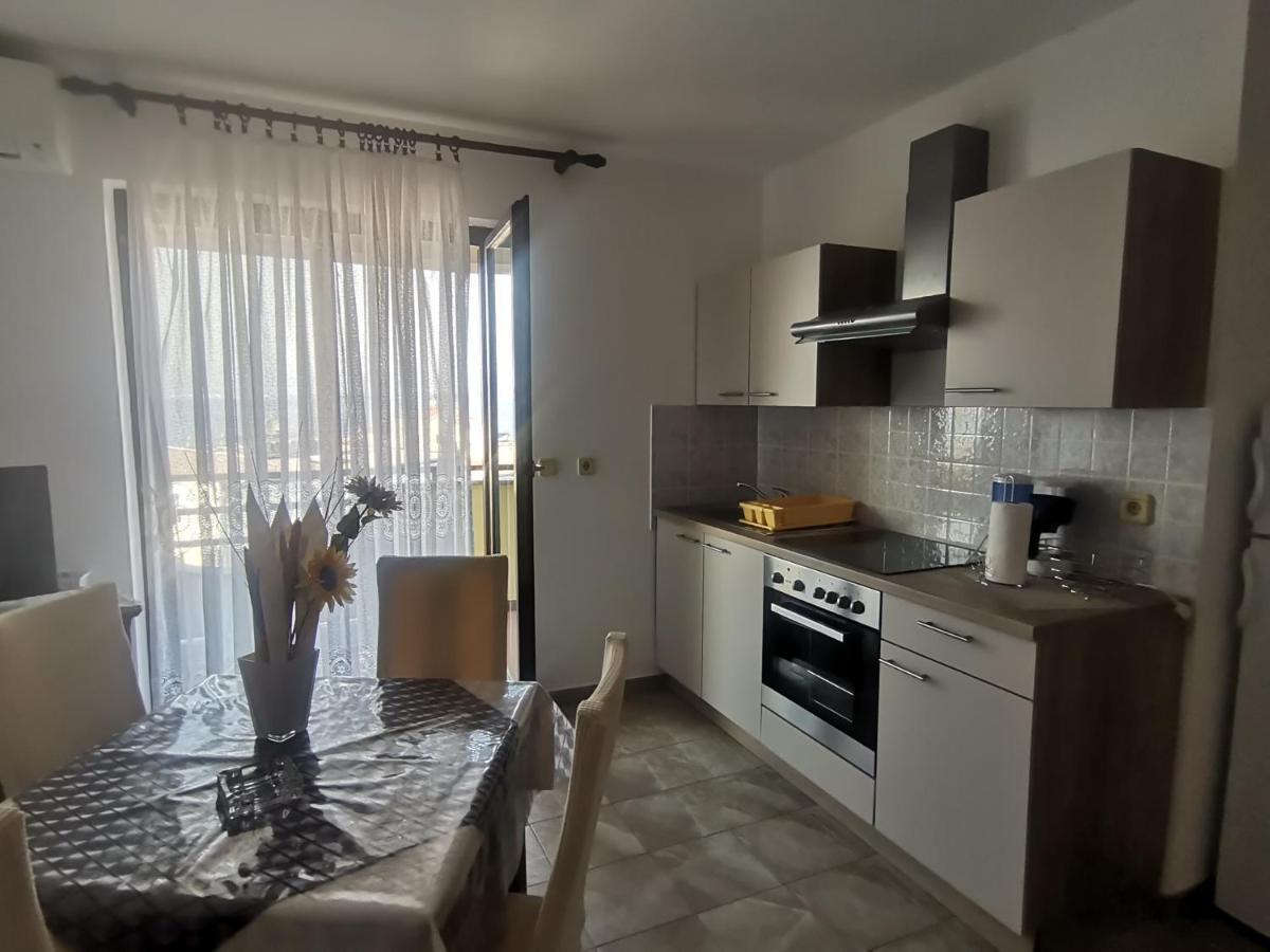Apartments Petrica Malinska Zewnętrze zdjęcie